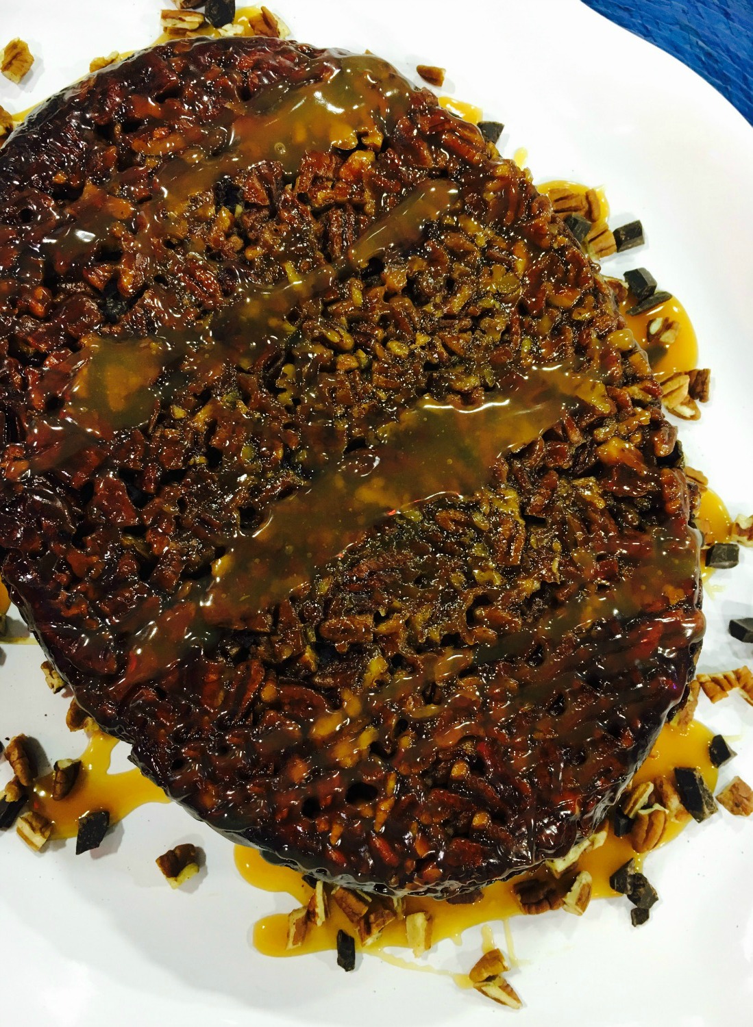 Chocolate Caramel Pecan Upside-Down Cake – The Best of Bridge
